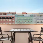 Rent 4 bedroom apartment of 94 m² in Lisbon