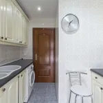 Rent a room of 100 m² in madrid