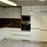 Rent 4 bedroom apartment of 96 m² in Kecskemét