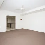 Rent 4 bedroom house of 712 m² in  Edmonton QLD 4869                        