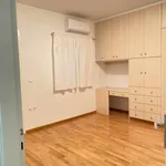 Rent 3 bedroom apartment of 199 m² in Κεφαλλήνων