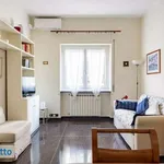 Rent 3 bedroom apartment of 75 m² in Genoa