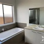 Rent 4 bedroom house in Wyndham Vale