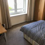 Rent 2 bedroom flat in Aberdeen