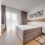 Pronajměte si 2 ložnic/e byt o rozloze 58 m² v Prague