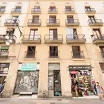 Rent a room of 170 m² in barcelona