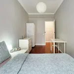 Rent 6 bedroom apartment in Lisbon