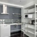 Appartement de 69 m² avec 1 chambre(s) en location à paris