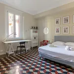 Rent 2 bedroom apartment in Milan