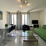 Appartement de 75 m² avec 4 chambre(s) en location à Lyon