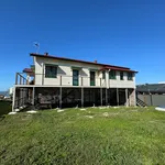 Rent 3 bedroom house in River Heads