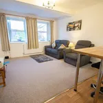 Rent 2 bedroom flat in Stratford-on-Avon