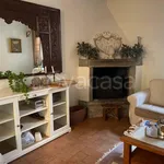 Rent 4 bedroom house of 100 m² in Trevignano Romano