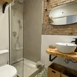 Rent 1 bedroom apartment of 65 m² in Málaga