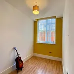 Rent 2 bedroom flat in Lancaster