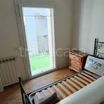 Rent 4 bedroom apartment of 70 m² in Adria