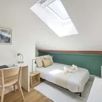 Rent a room in lisbon