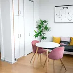 Rent 2 bedroom apartment of 67 m² in Nieuwe Pijp