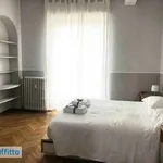 Affitto 2 camera appartamento di 77 m² in Turin