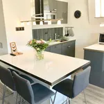 Huur 1 slaapkamer appartement van 64 m² in Den Haag