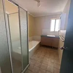 Rent 4 bedroom house in Roxby Downs