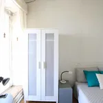 Rent 4 bedroom apartment in Lisbon