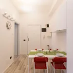 Rent a room of 70 m² in milan