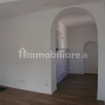 Rent 3 bedroom apartment of 82 m² in Varese