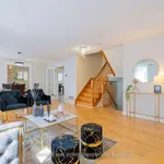 Maison de 3821 m² avec 4 chambre(s) en location à Brampton (Fletcher's Meadow)