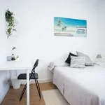 Rent a room of 85 m² in barcelona