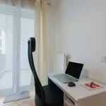 Rent 1 bedroom apartment of 60 m² in Frankfurt