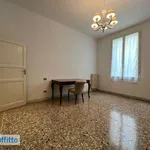 Rent 5 bedroom apartment of 100 m² in Bologna