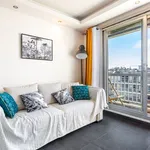 Appartement de 366 m² avec 1 chambre(s) en location à Paris