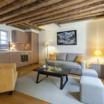 Rent 1 bedroom apartment of 30 m² in Paris