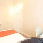 Rent a room of 80 m² in madrid