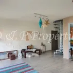 Rent 2 bedroom apartment of 110 m² in Μαρούσι