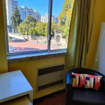 Rent 3 bedroom apartment in Lisbon