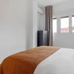 Alquilo 2 dormitorio apartamento de 57 m² en madrid