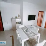 Affitto 2 camera appartamento di 54 m² in Alghero