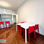 Rent 3 bedroom apartment of 75 m² in Milan