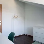 Rent a room in Lisbon