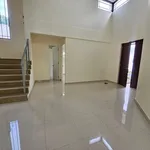 Rent 4 bedroom apartment in Kingston