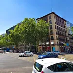 Rent a room of 300 m² in Madrid