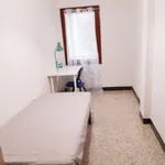 Rent 5 bedroom apartment in Barcelona