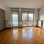 Rent 3 bedroom apartment of 150 m² in Cantù