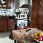 Affitto 3 camera appartamento di 85 m² in Agrigento