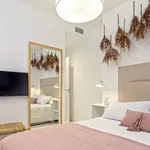 Alquilo 1 dormitorio apartamento de 67 m² en Granada