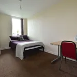 Rent 5 bedroom flat in Yorkshire And The Humber