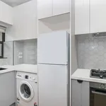 Rent 2 bedroom apartment in St Kilda