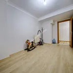 Rent 4 bedroom apartment of 100 m² in İstanbul